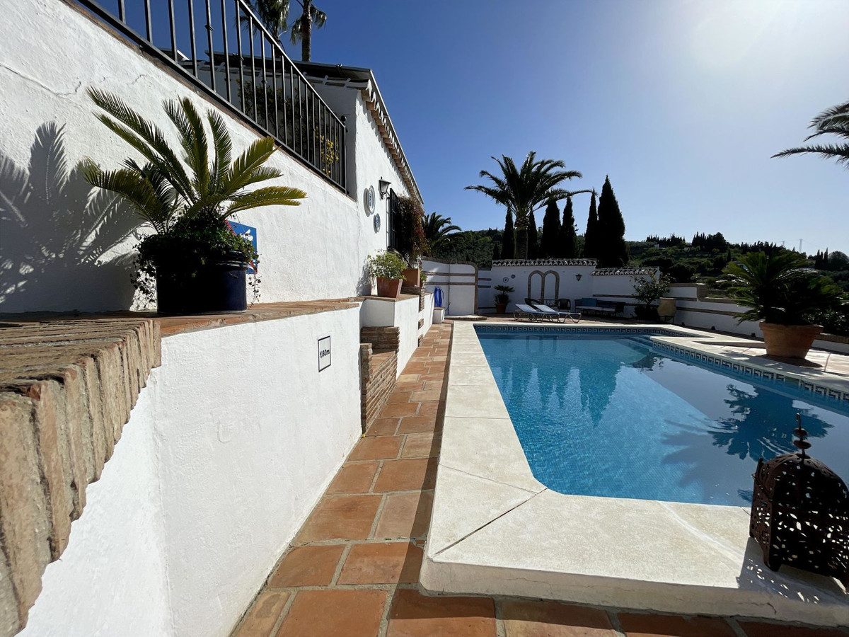 Property main view 44