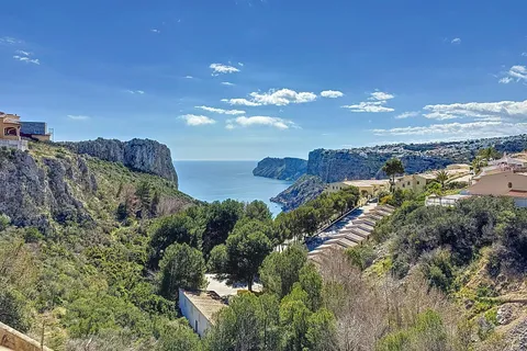 Property main view 50