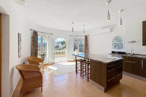 Property main view 36