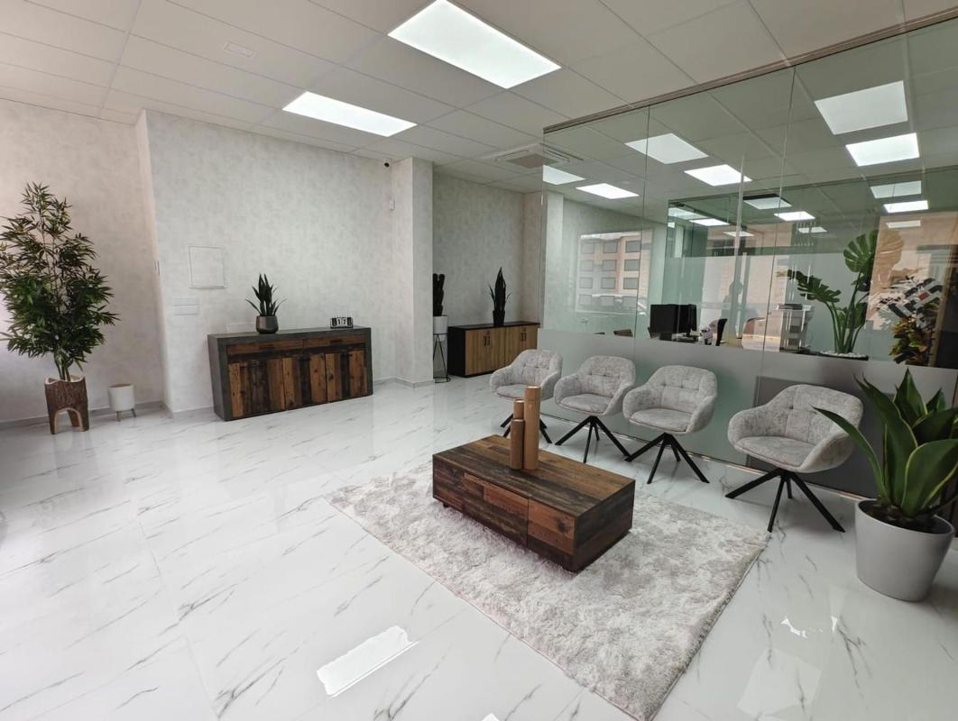 shop te koop in Los Montesinos | 0 slaapkamers H544878