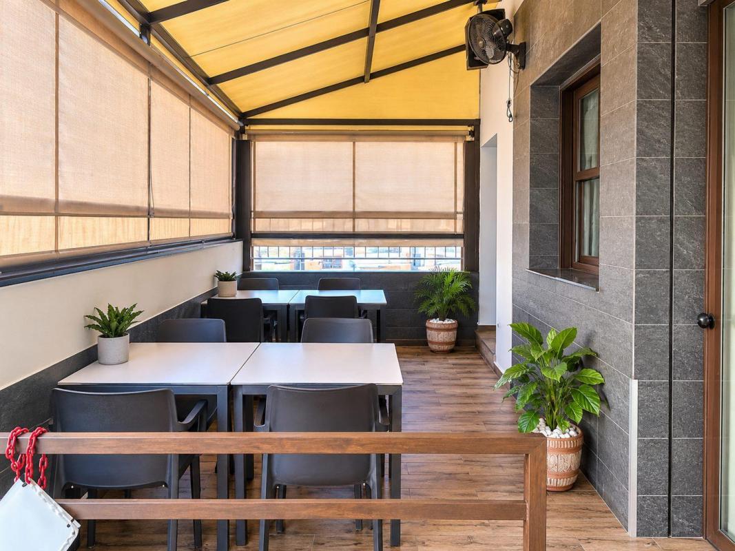 shop te koop in Orihuela | 10 slaapkamers H642618