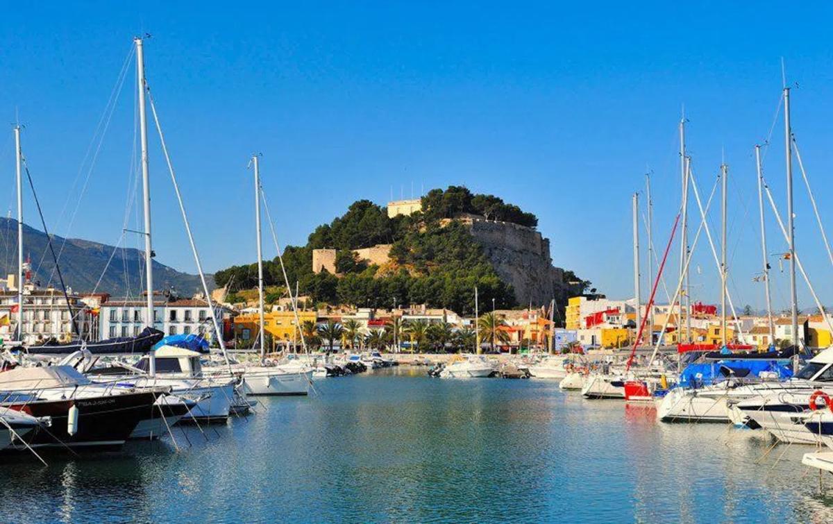 Terraced houses te koop in Denia | 3 slaapkamers H212412