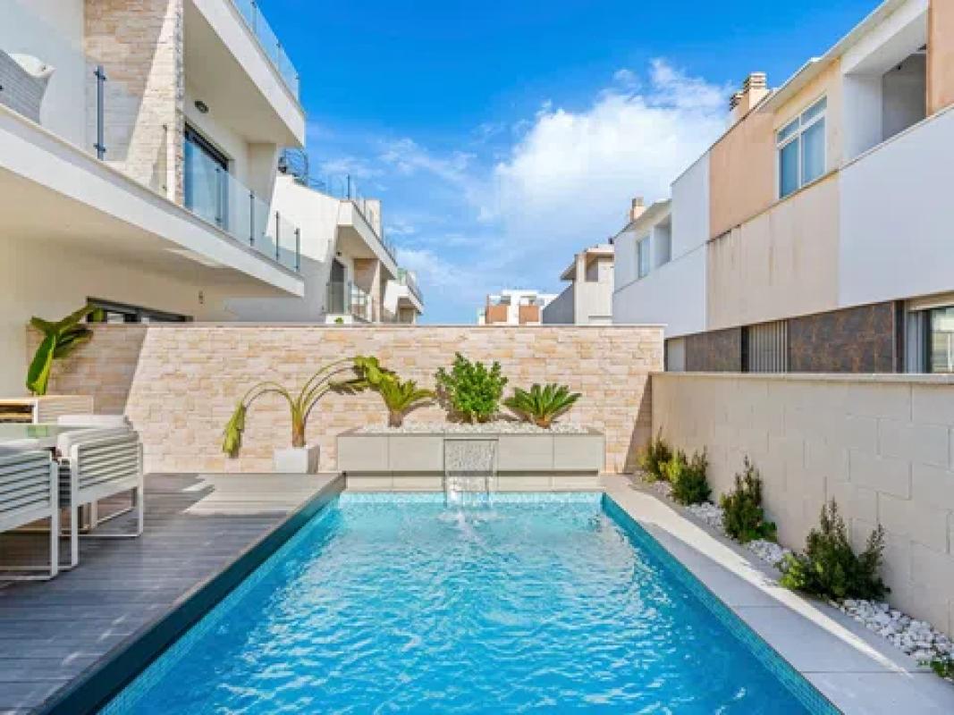 Terraced houses te koop in Guardamar del Segura | 4 slaapkamers H232726