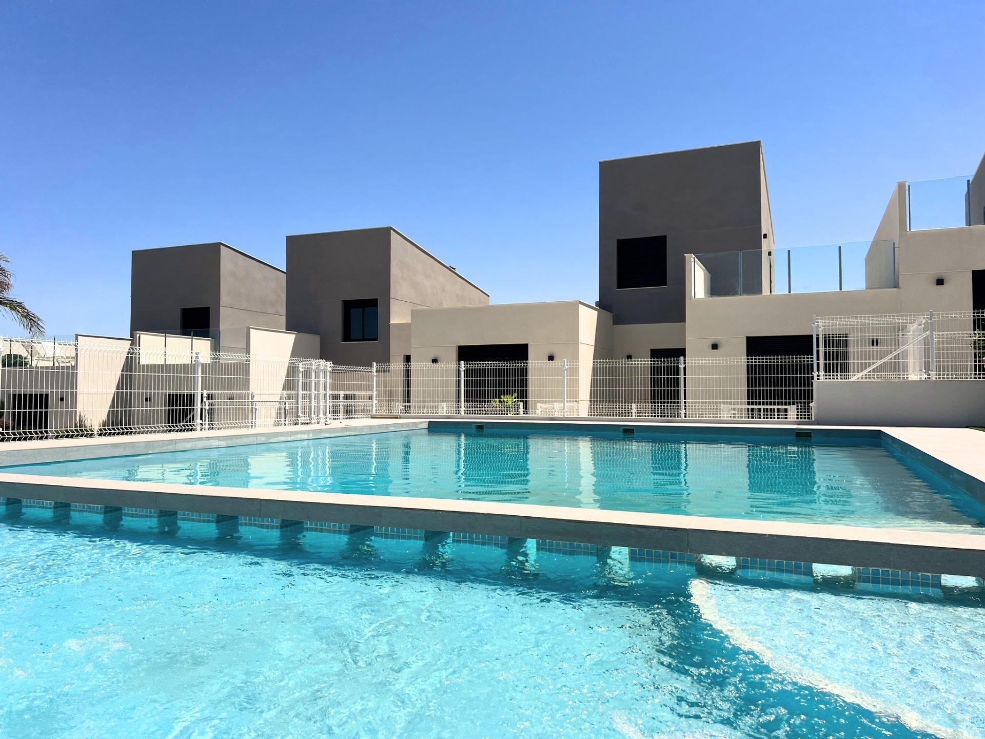 Town House te koop in Baños y Mendigo | 2 slaapkamers H8302