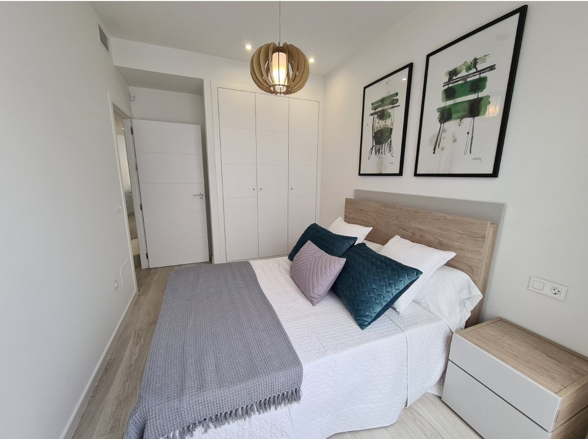 Town House te koop in Avileses | 3 slaapkamers H6828