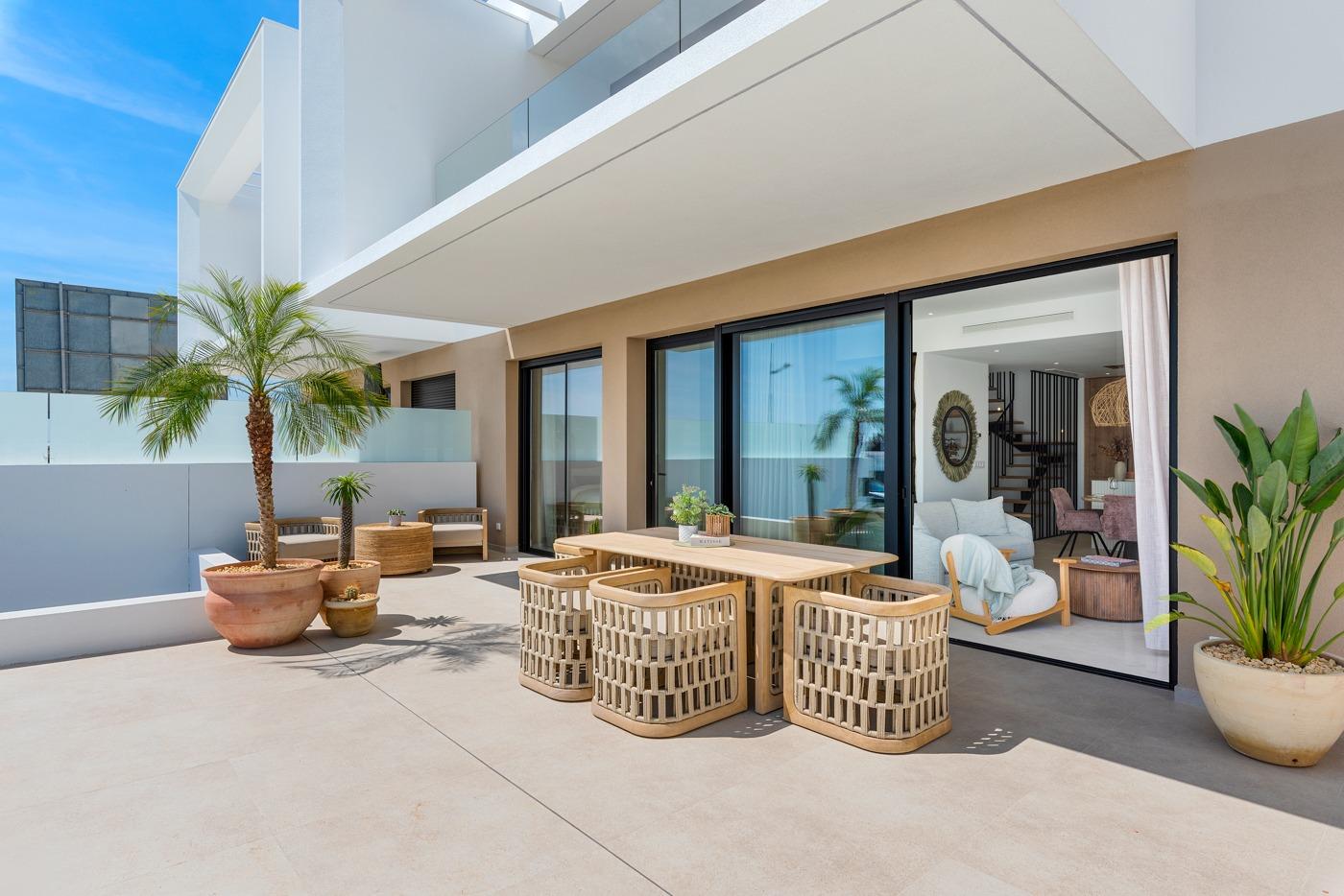 Town House te koop in Dolores | 3 slaapkamers H9083