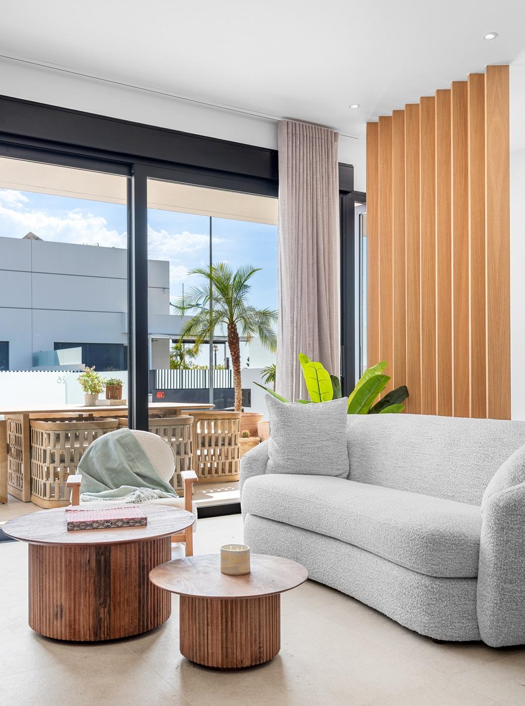 Town House te koop in Dolores | 3 slaapkamers H9083