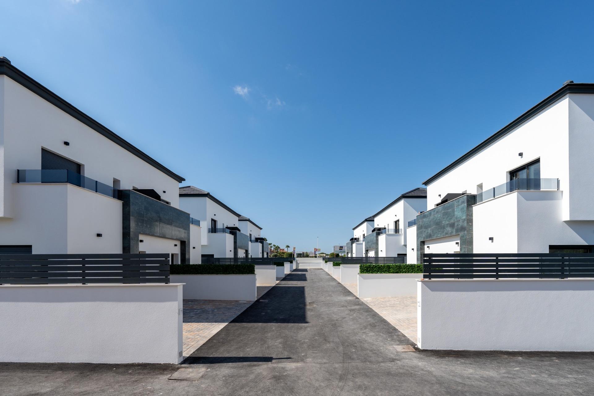 Property main view 38