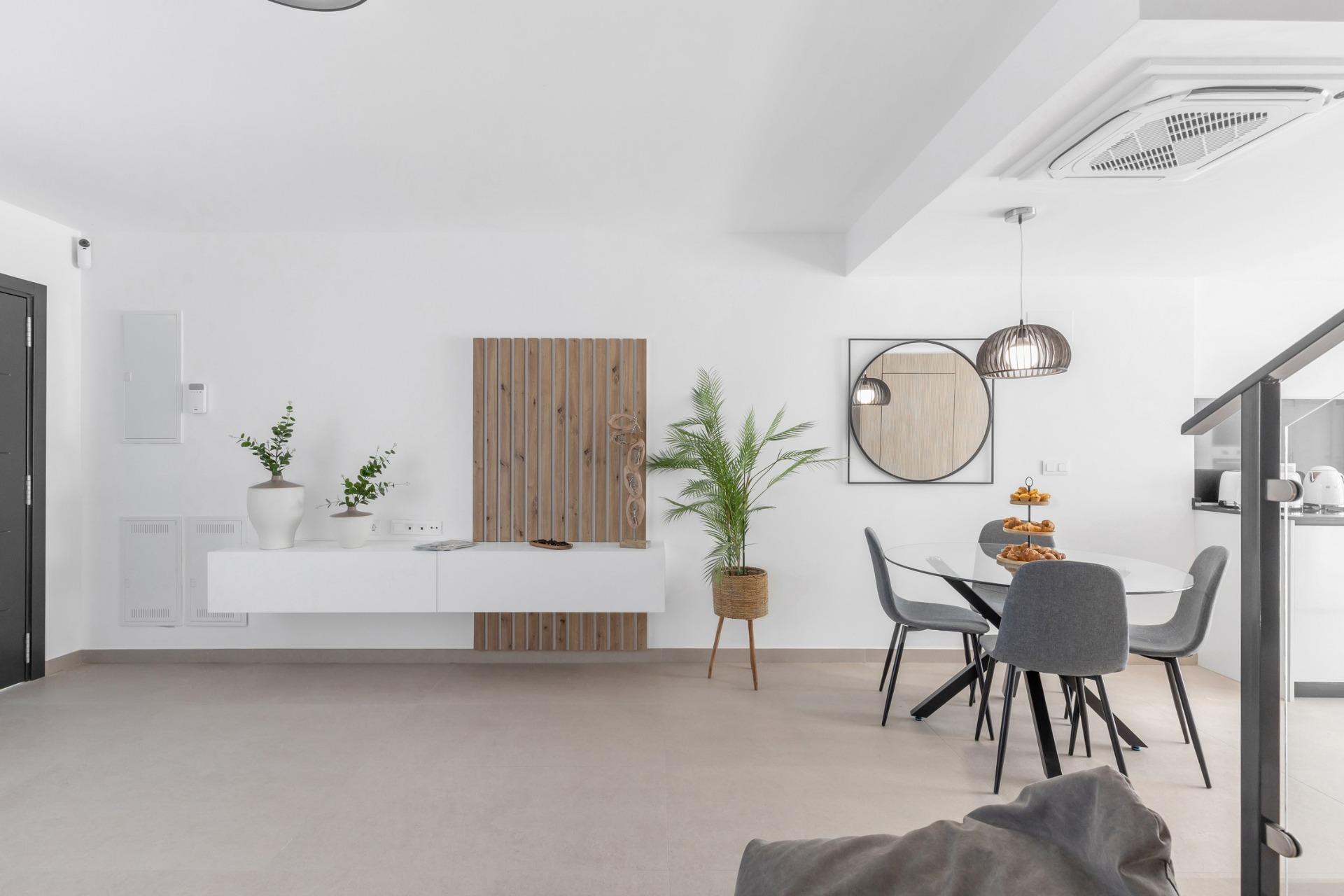 Town House te koop in Rafal | 4 slaapkamers H8941