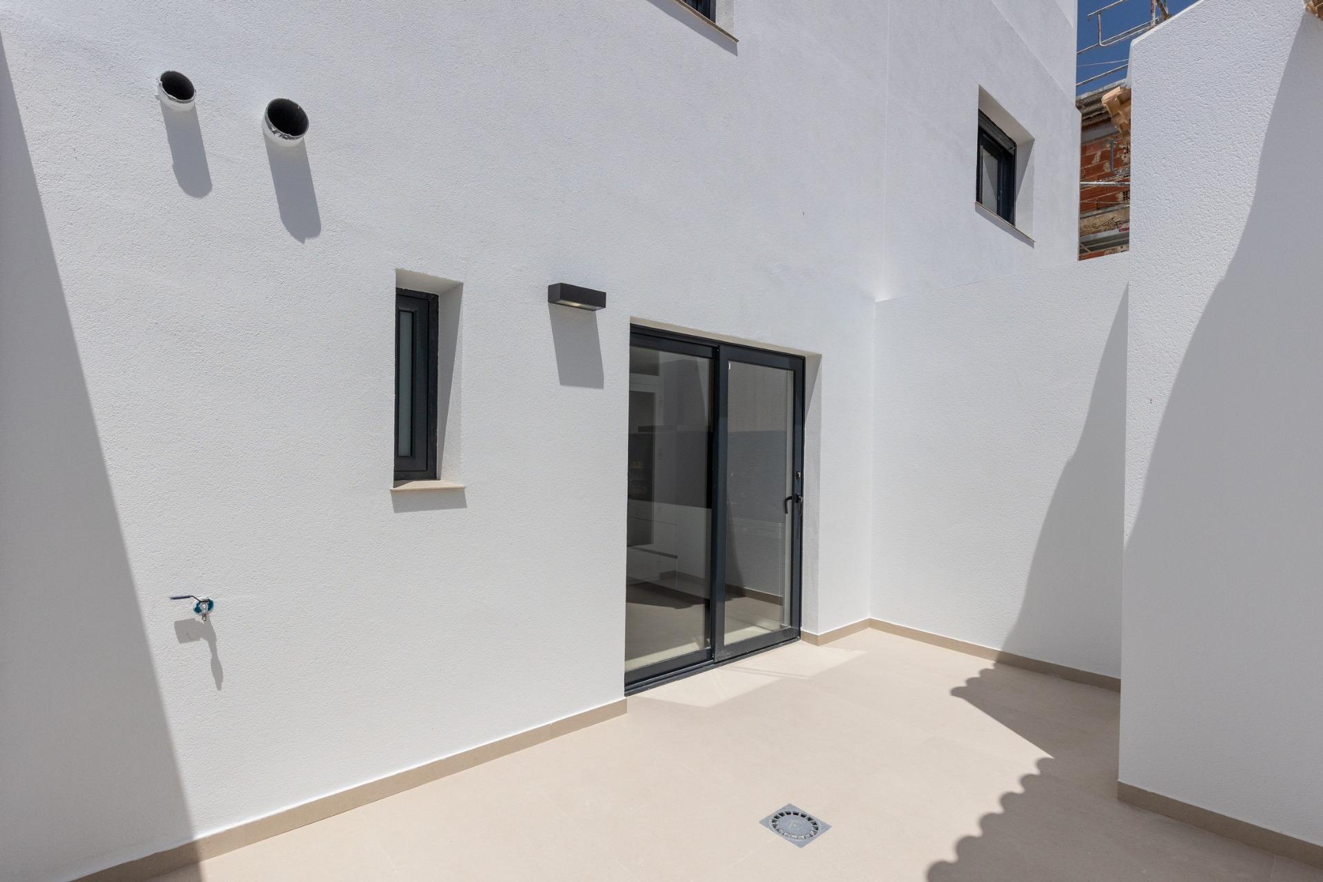 Town House te koop in Rafal | 4 slaapkamers H8941