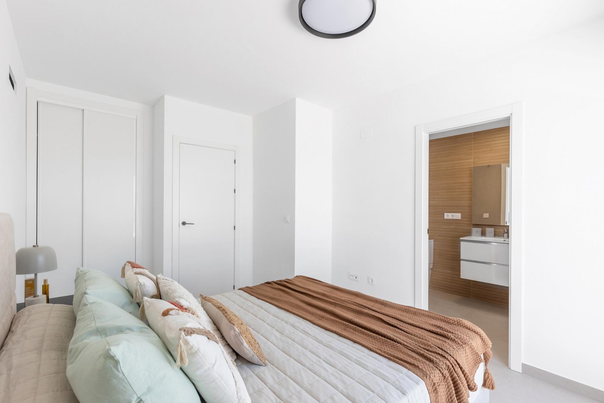 Town House te koop in Rafal | 4 slaapkamers H8941