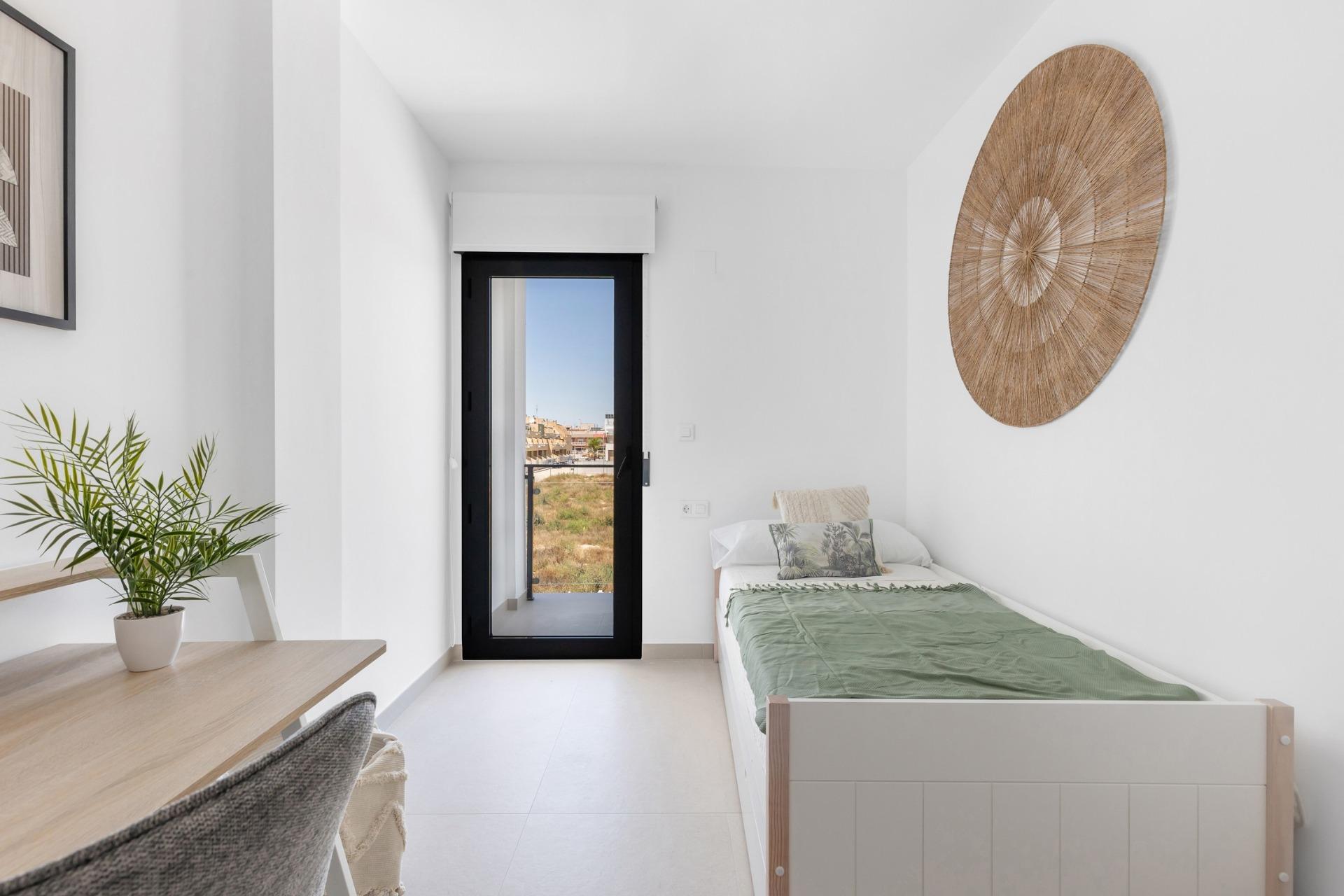 Town House te koop in Rafal | 4 slaapkamers H8941