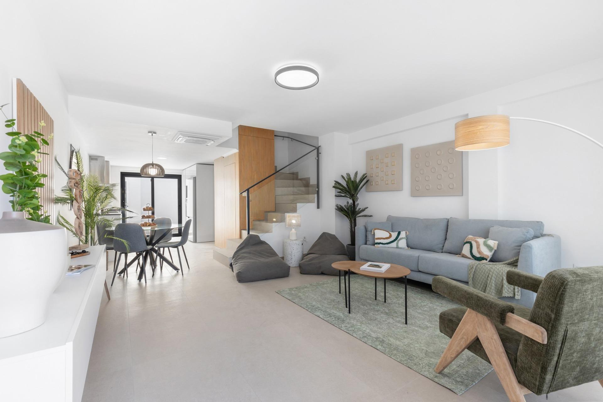 Town House te koop in Rafal | 4 slaapkamers H8941