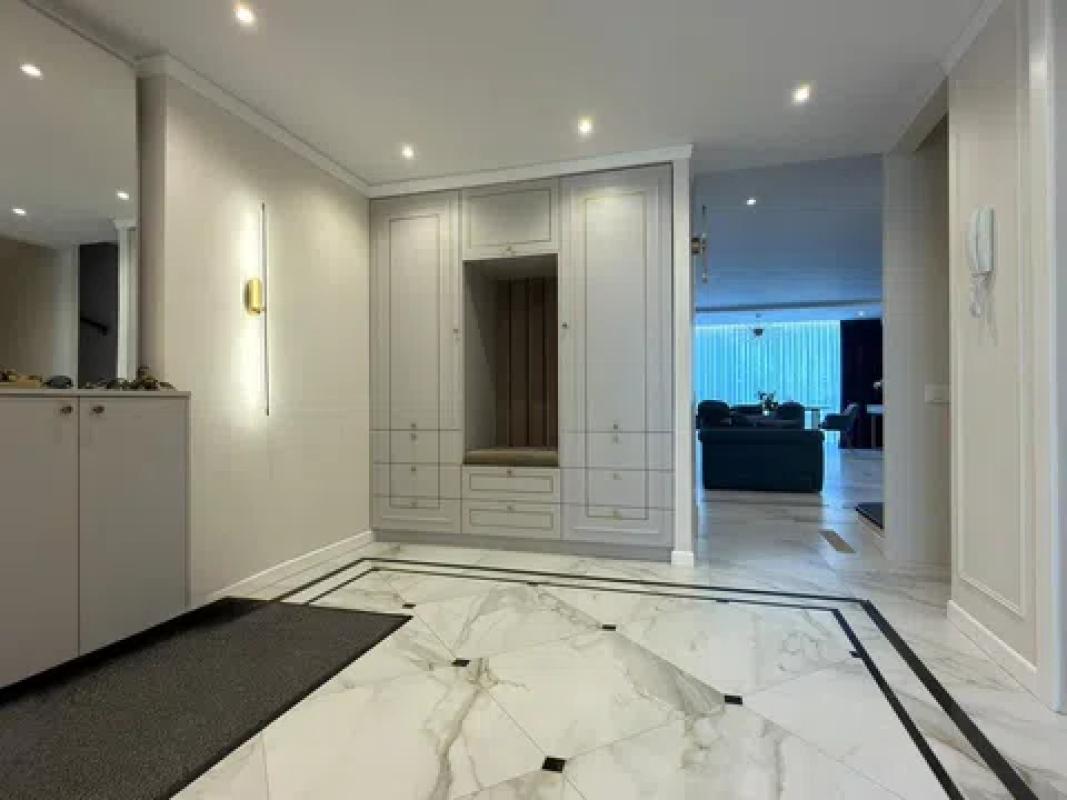 Property main view 25