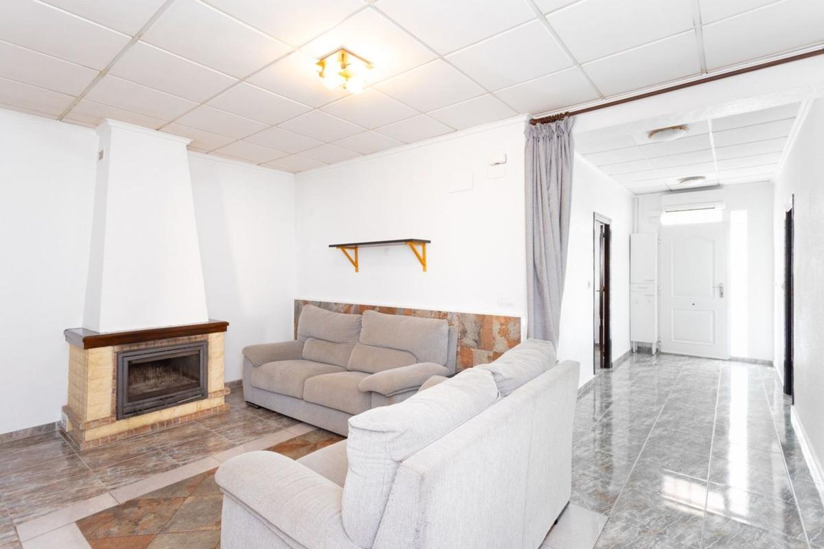 townhouse te koop in Los Montesinos | 4 slaapkamers H520485