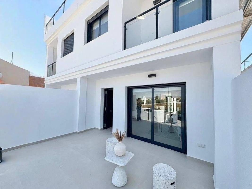 Property main view 16