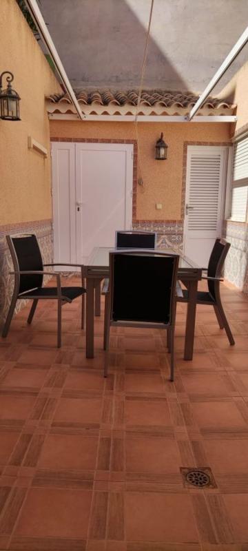 townhouse te koop in Torrevieja | 3 slaapkamers H531054