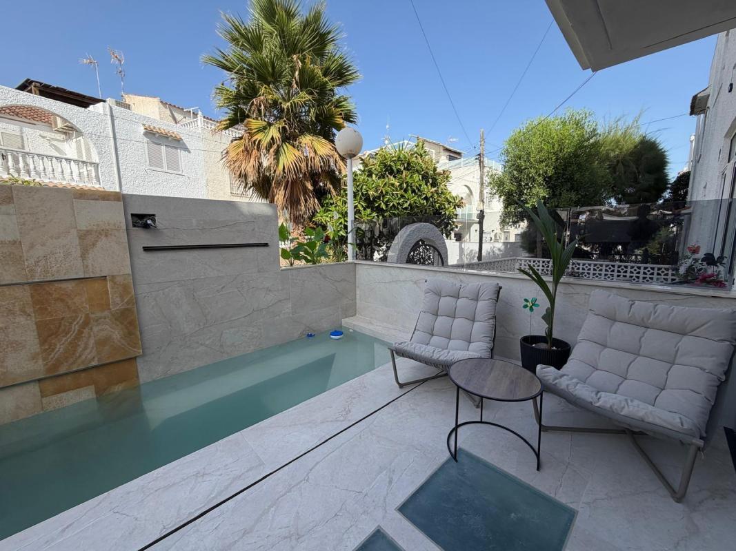 townhouse te koop in Torrevieja | 3 slaapkamers H579213