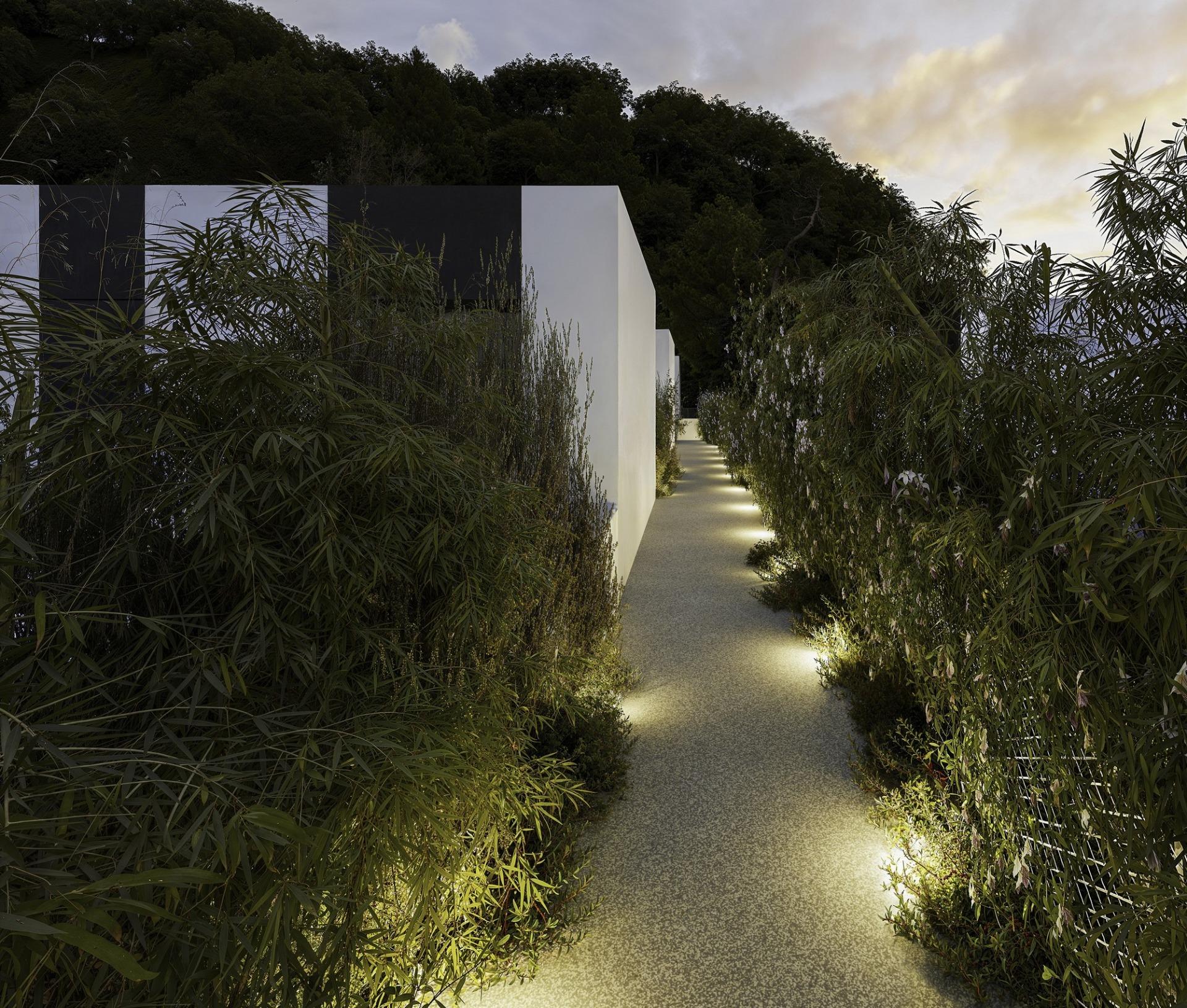 Property main view 33