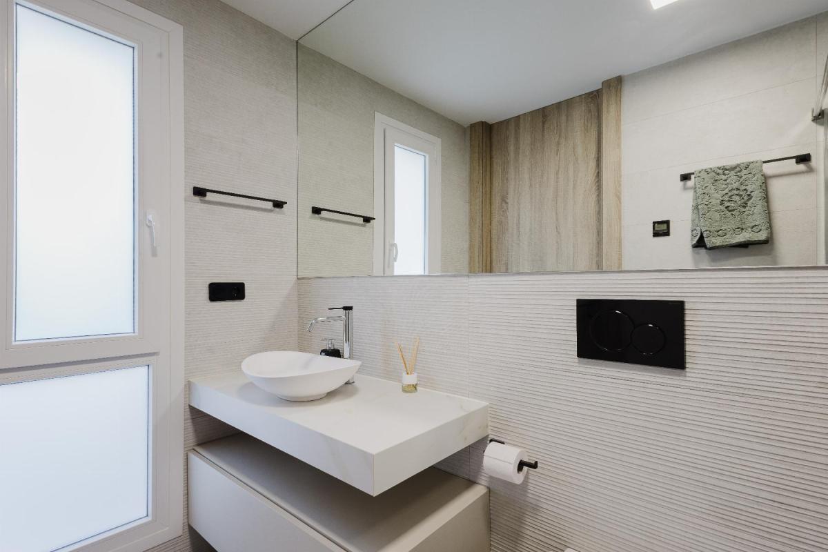 Property main view 18