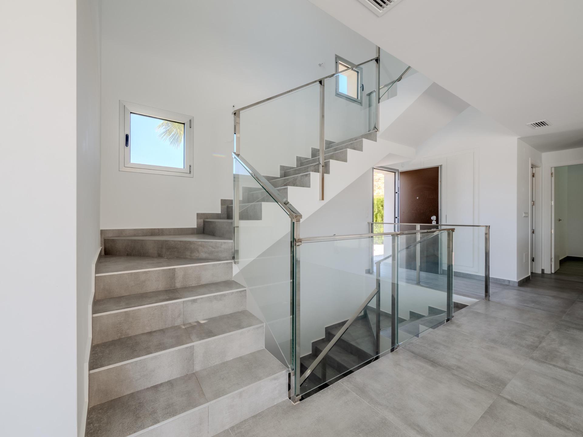 Villa te koop in Algorfa | 4 slaapkamers H9818