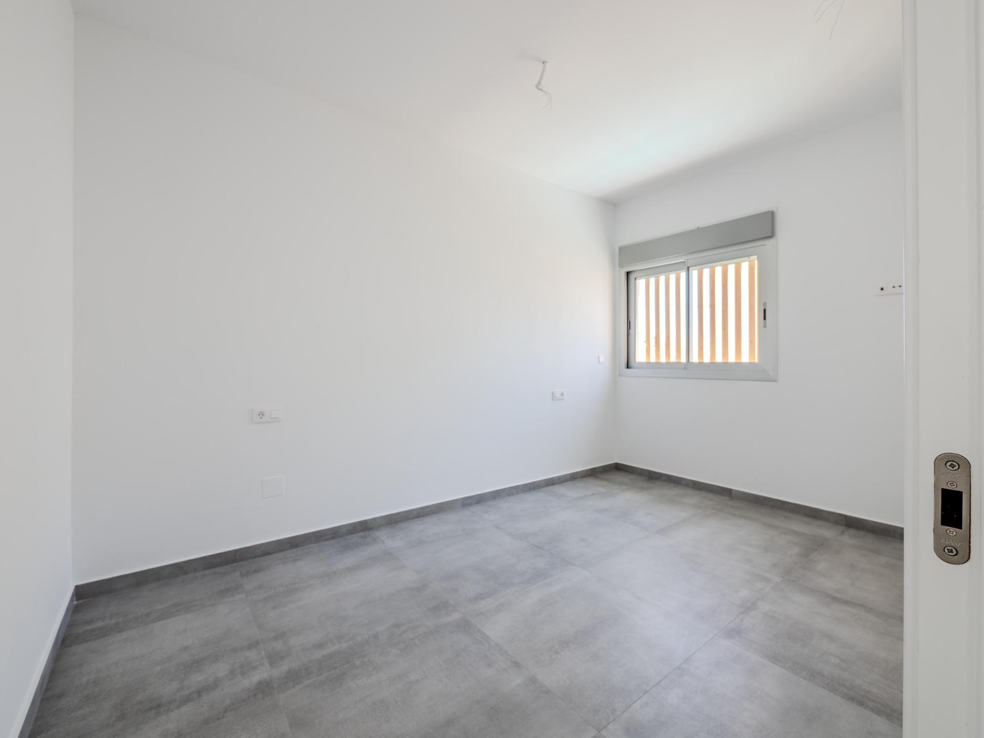 Villa te koop in Algorfa | 4 slaapkamers H9818