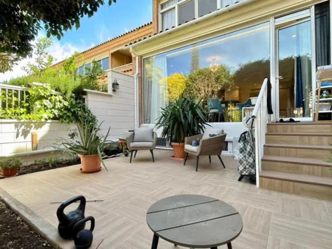 Property main view 16