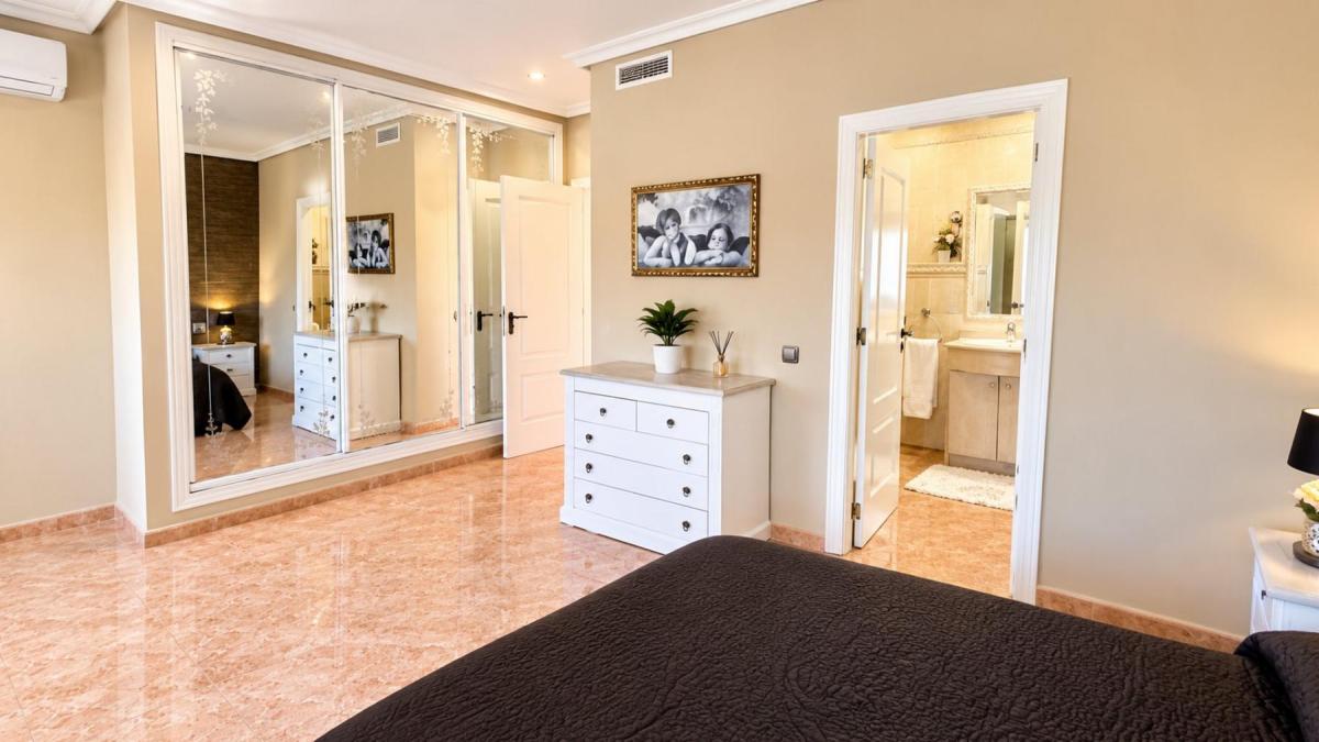 villa te koop in Benferri | 4 slaapkamers H635055