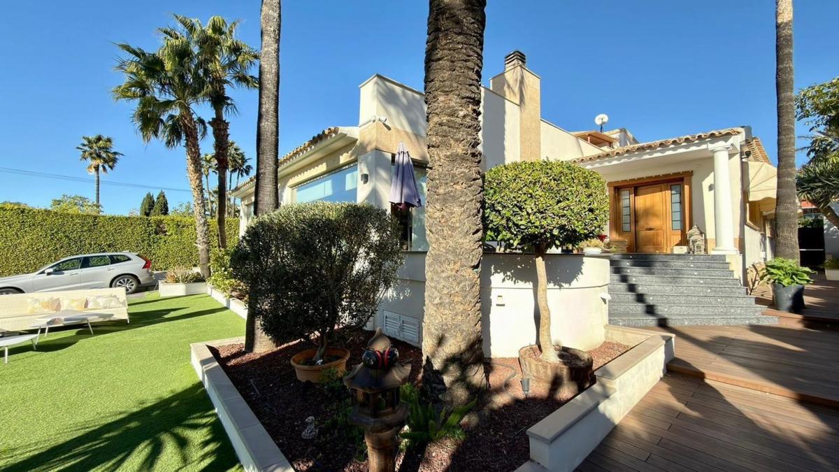 villa te koop in Benidorm | 6 slaapkamers H474139