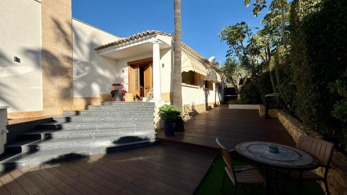 villa te koop in Benidorm | 6 slaapkamers H474139