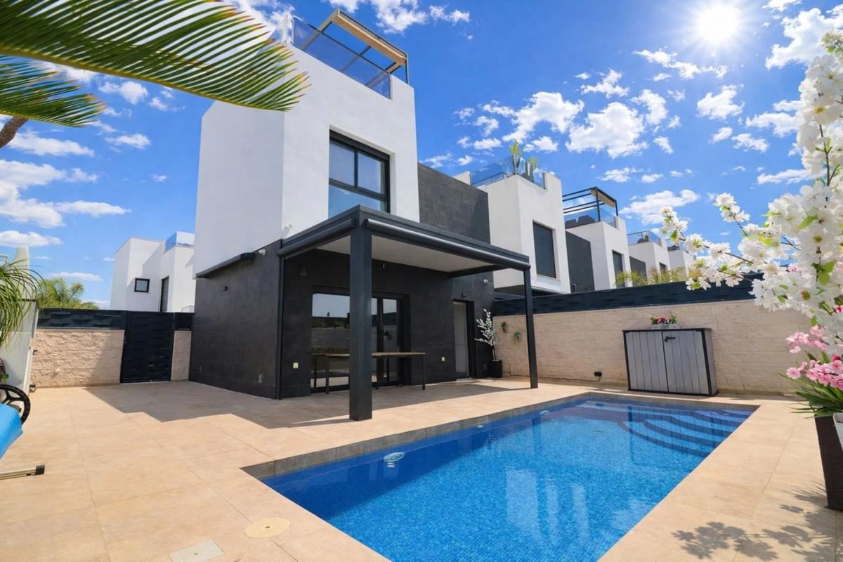 villa te koop in Benijofar | 3 slaapkamers H475165