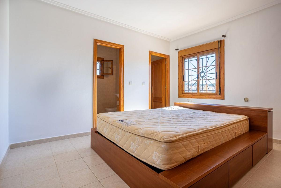 villa te koop in Benijofar | 5 slaapkamers H521397