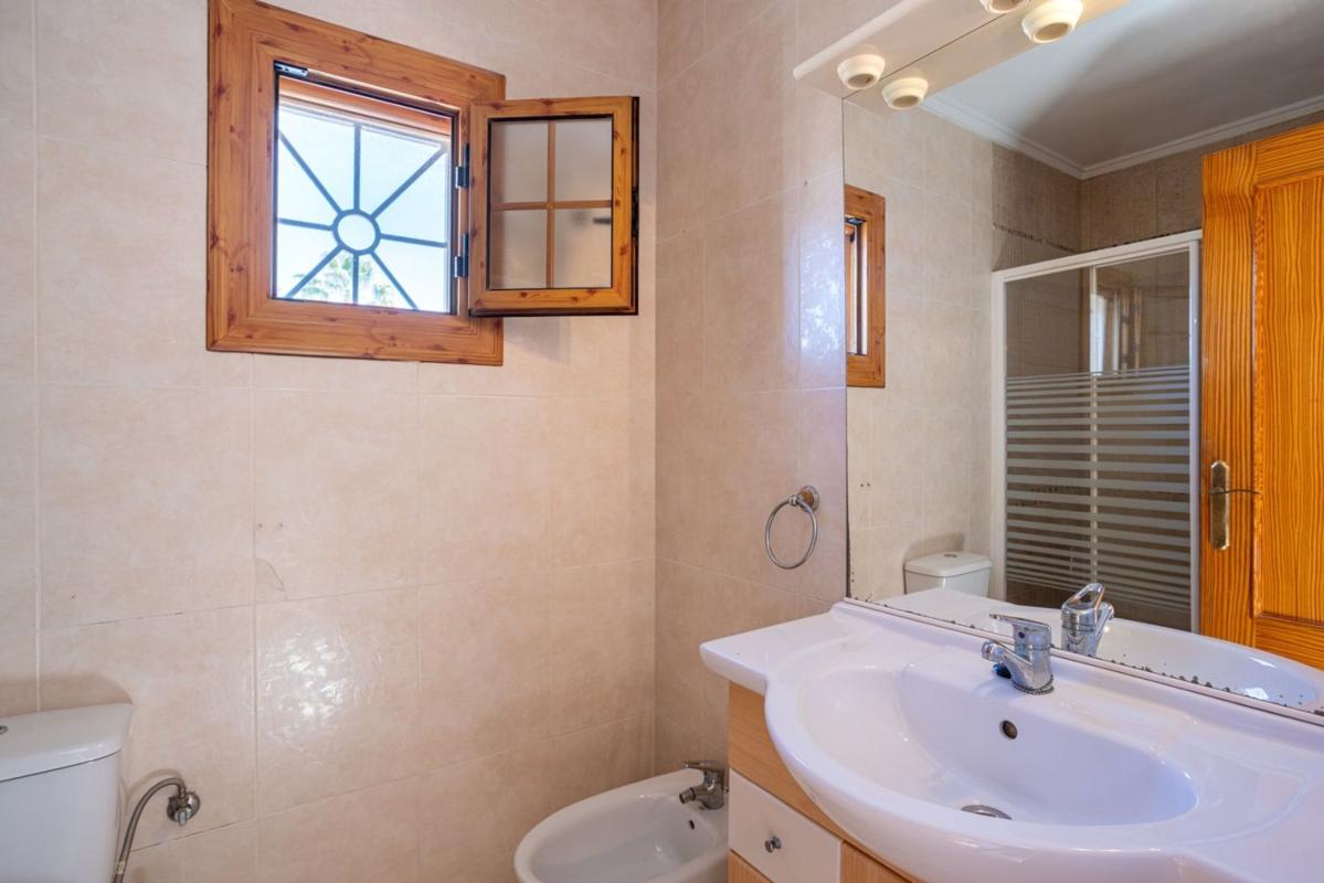 villa te koop in Benijofar | 5 slaapkamers H521397