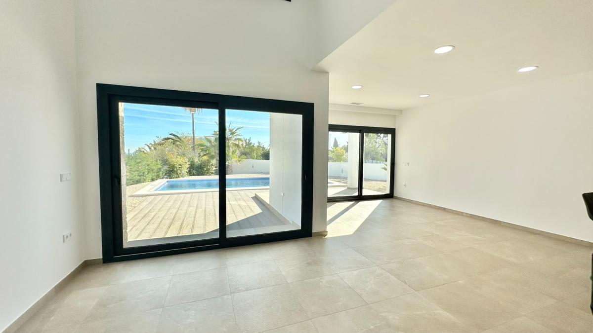 villa te koop in Benissa | 4 slaapkamers H602796