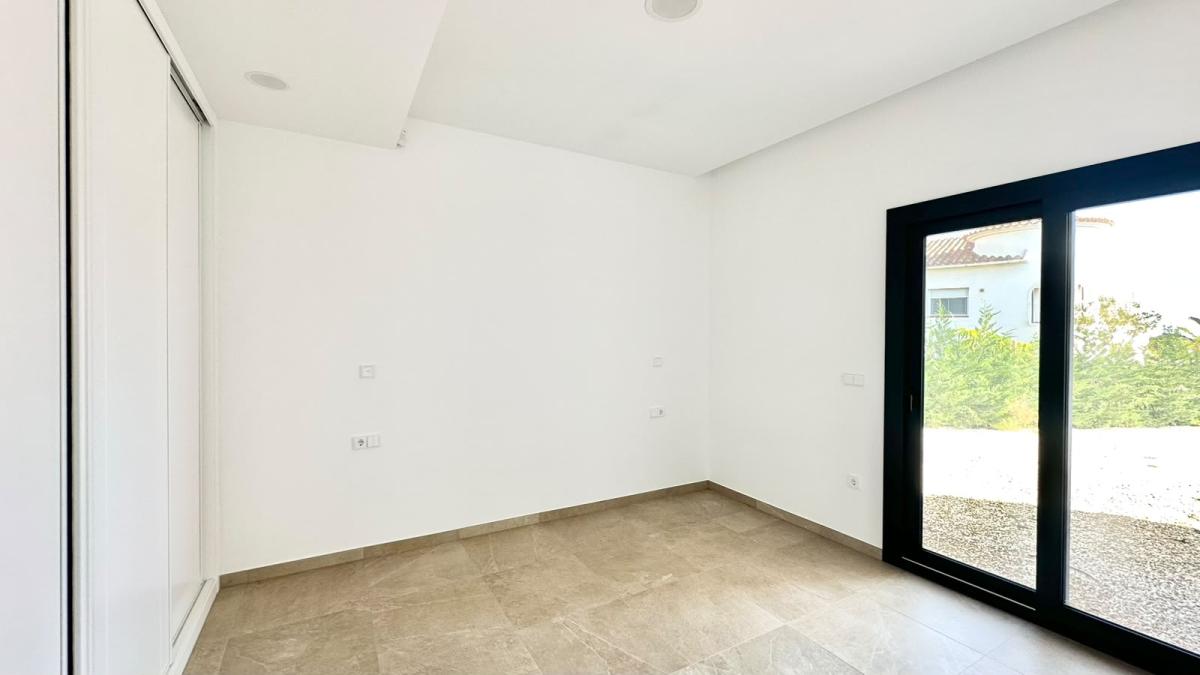 villa te koop in Benissa | 4 slaapkamers H602796