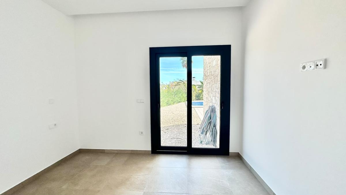 villa te koop in Benissa | 4 slaapkamers H602796