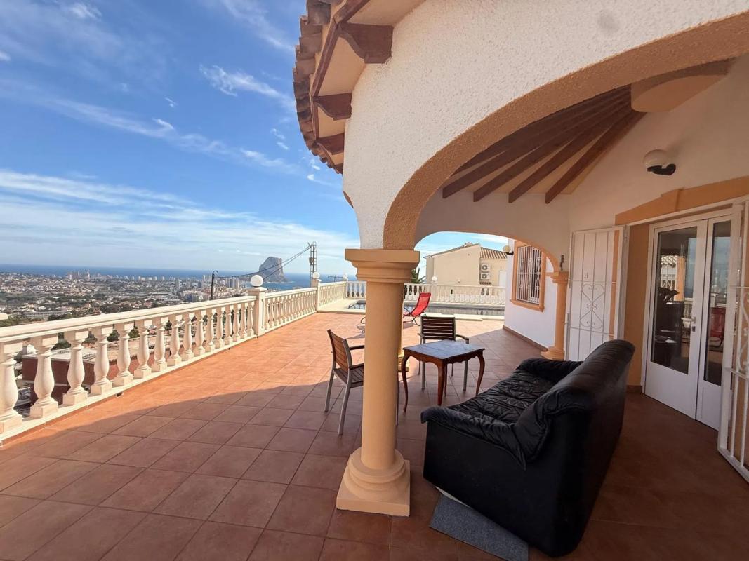 villa te koop in Calpe | 4 slaapkamers H512399
