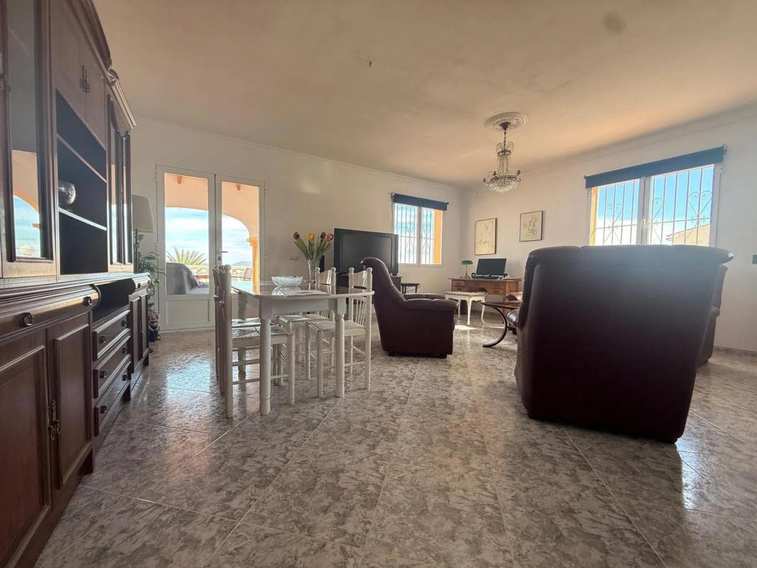 villa te koop in Calpe | 4 slaapkamers H512399