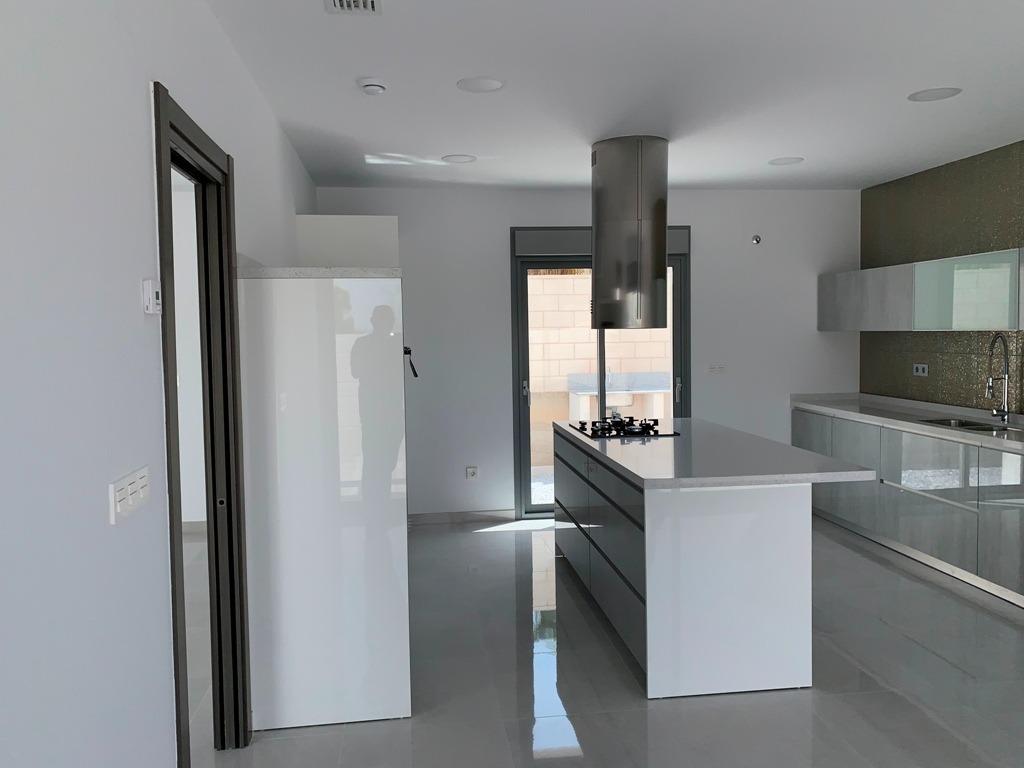 Villa te koop in Pinoso | 4 slaapkamers H7762