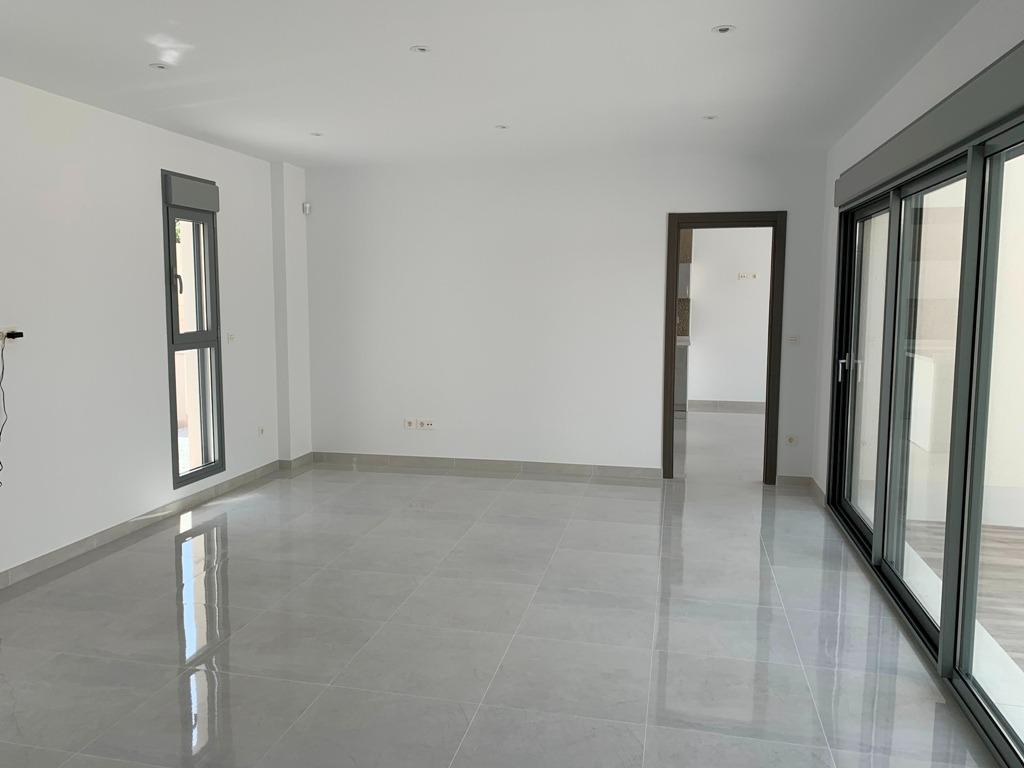 Villa te koop in Pinoso | 4 slaapkamers H7762