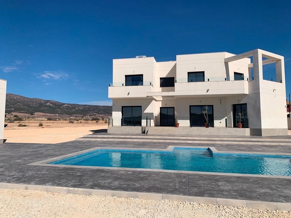 Villa te koop in Pinoso | 4 slaapkamers H7763
