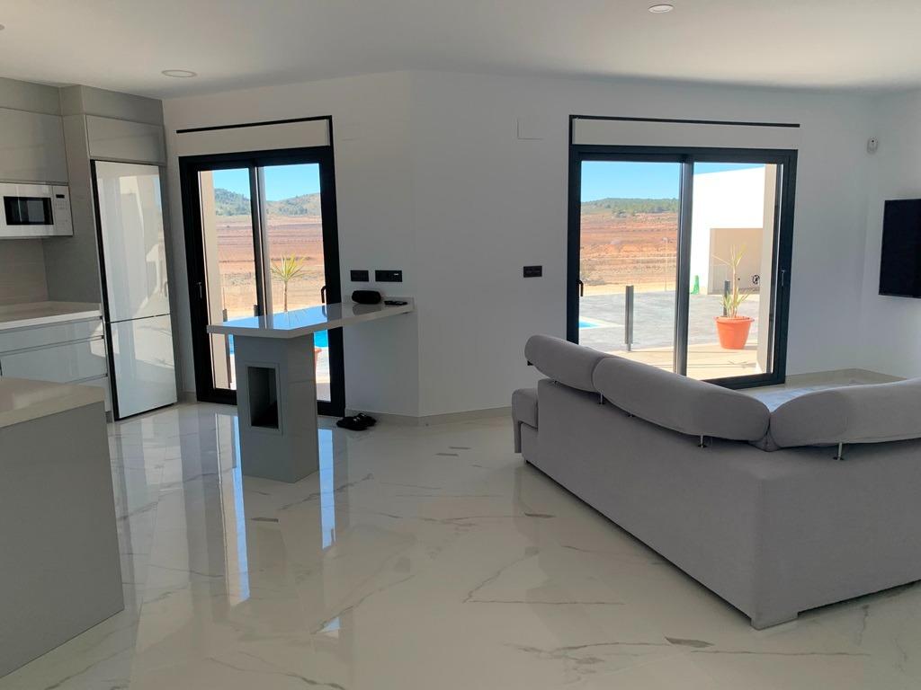 Villa te koop in Pinoso | 4 slaapkamers H7763