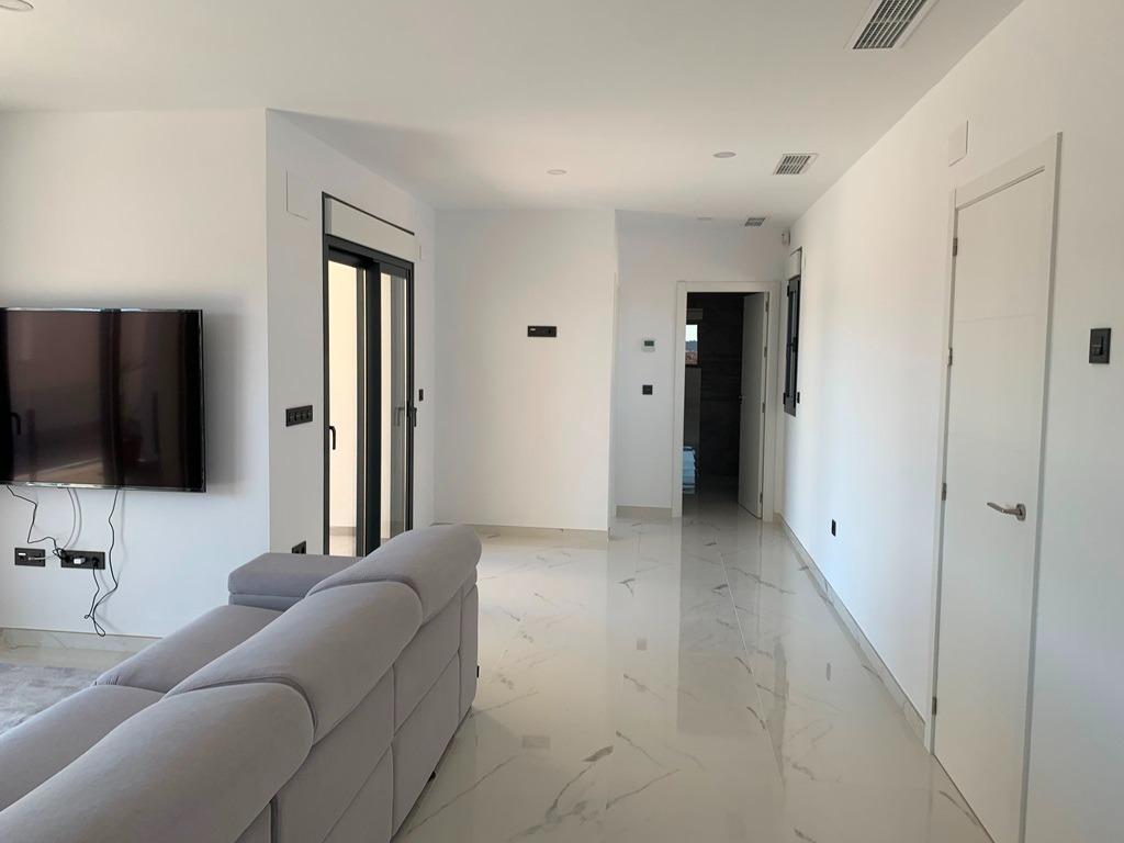 Villa te koop in Pinoso | 4 slaapkamers H7763