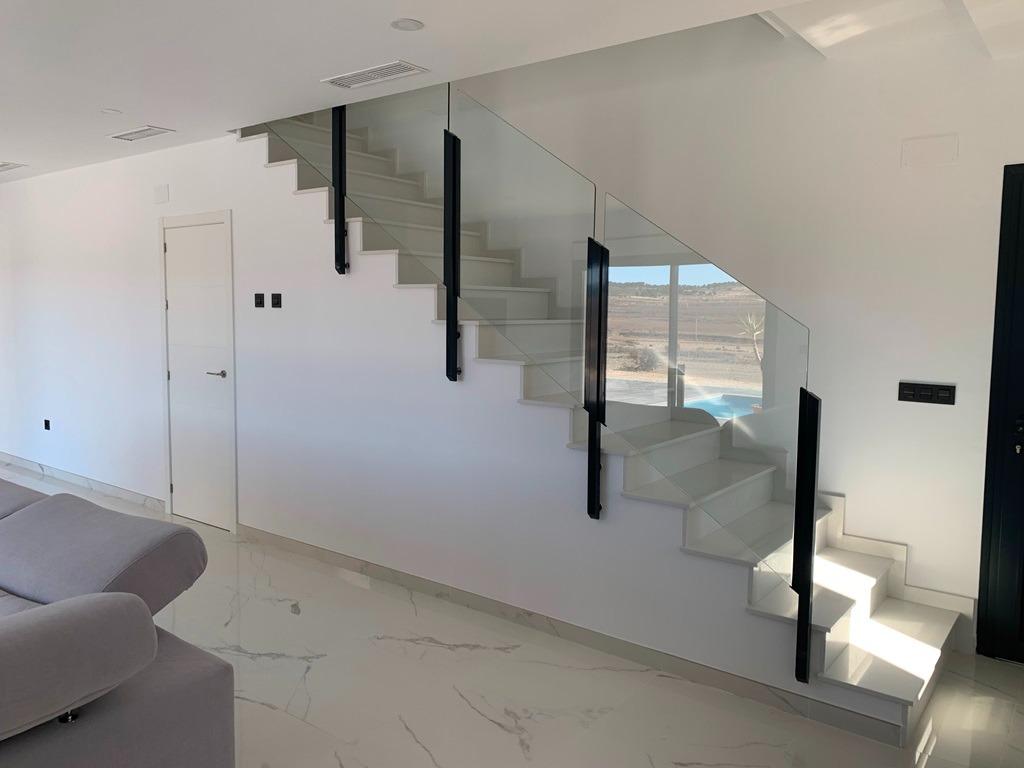Villa te koop in Pinoso | 4 slaapkamers H7763