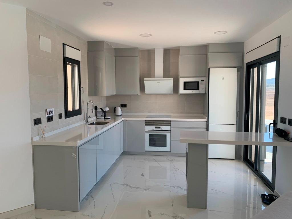 Villa te koop in Pinoso | 4 slaapkamers H7763