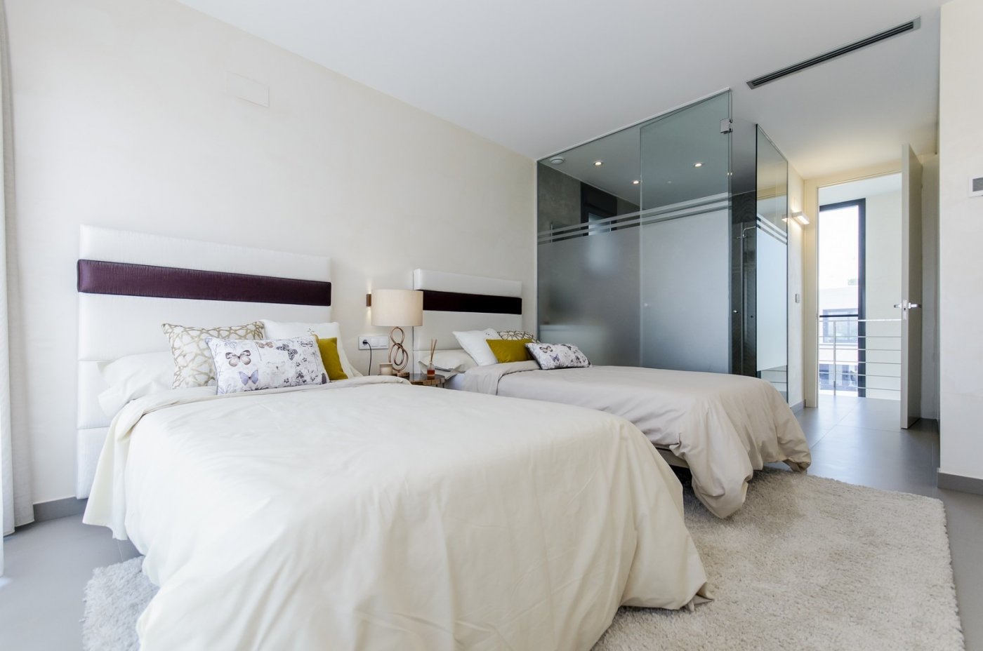 Property main view 50