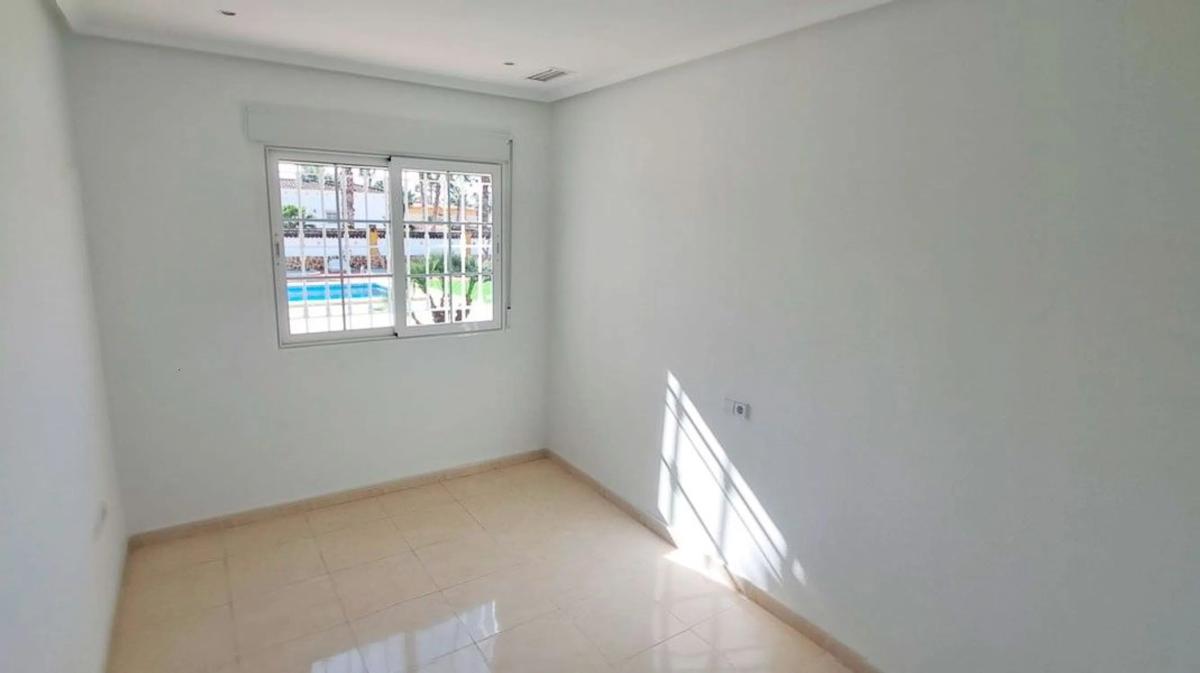 villa te koop in Catral | 3 slaapkamers H526477