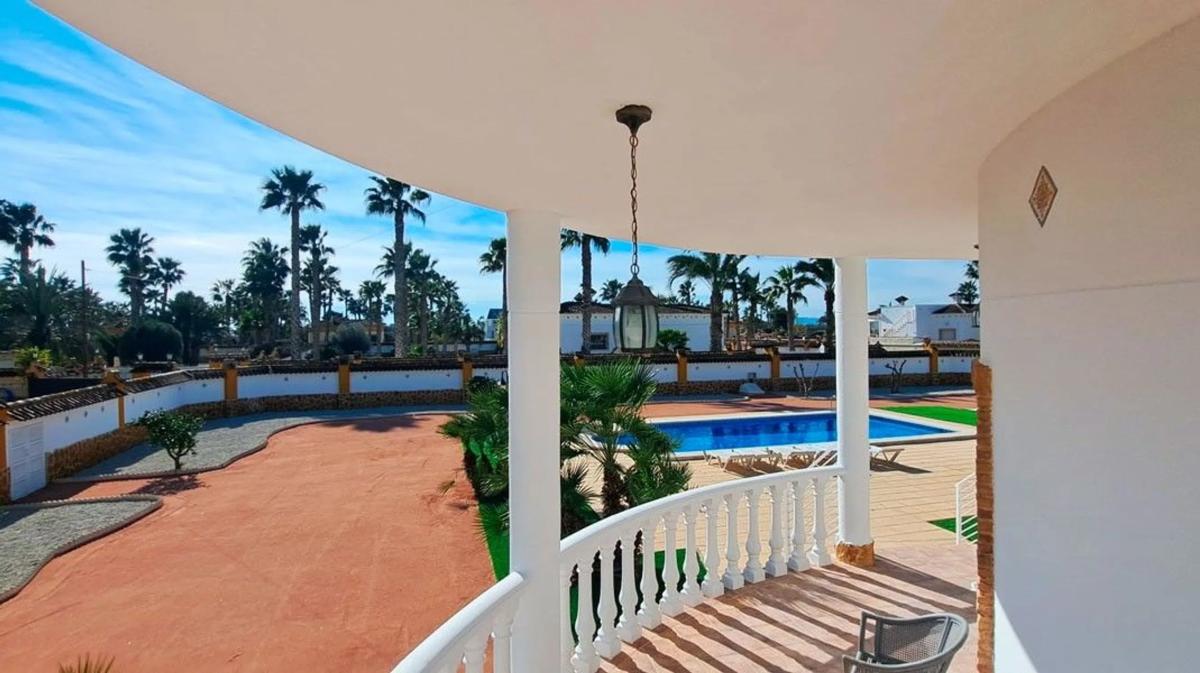 villa te koop in Catral | 3 slaapkamers H526477