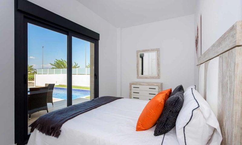 Villa te koop in Daya Nueva | 3 slaapkamers H9120