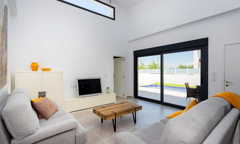 Villa te koop in Daya Nueva | 3 slaapkamers H9120